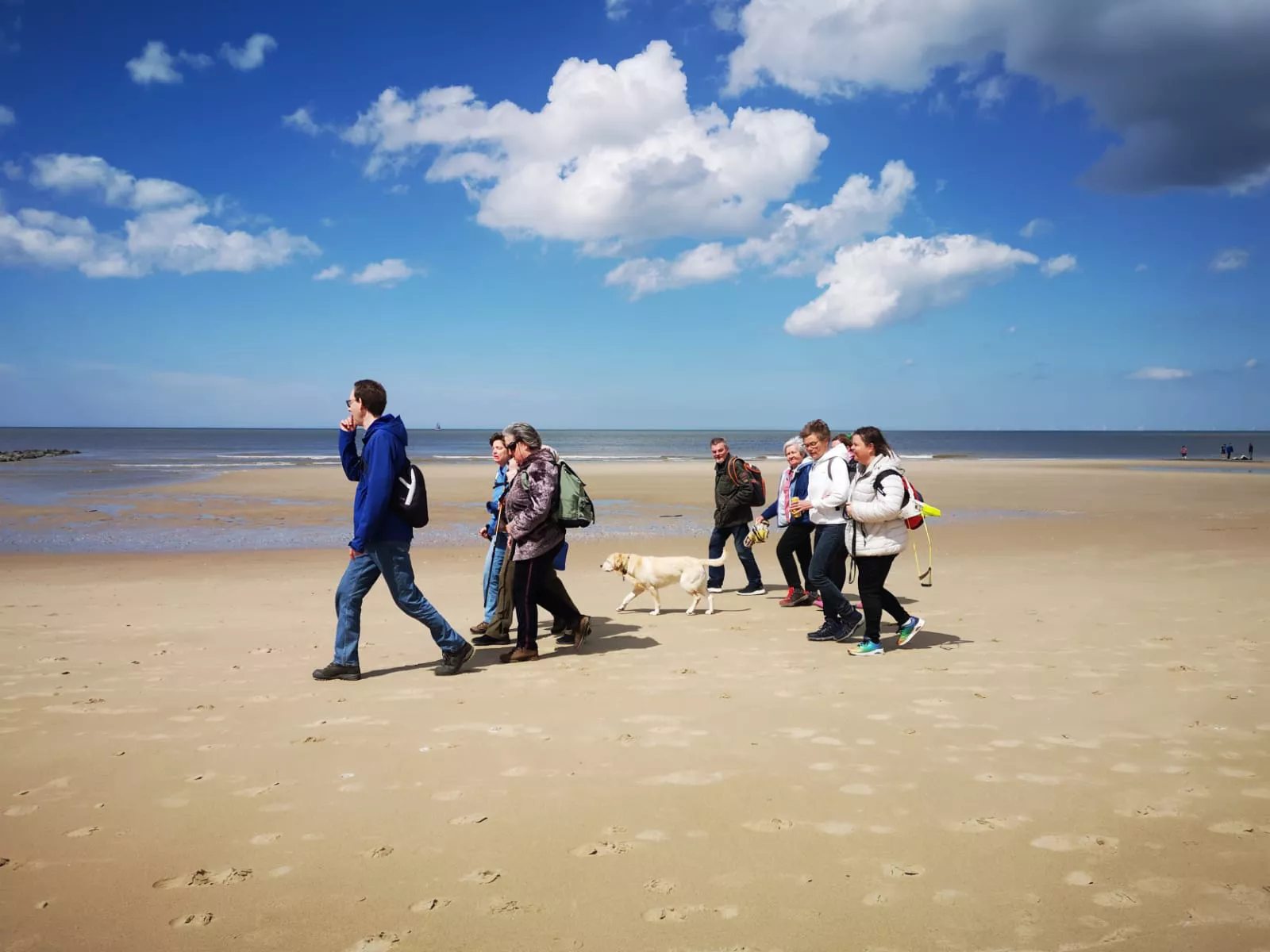 Wandelen aan zee