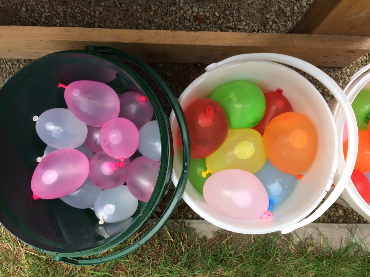 voorraad van waterballonnen    